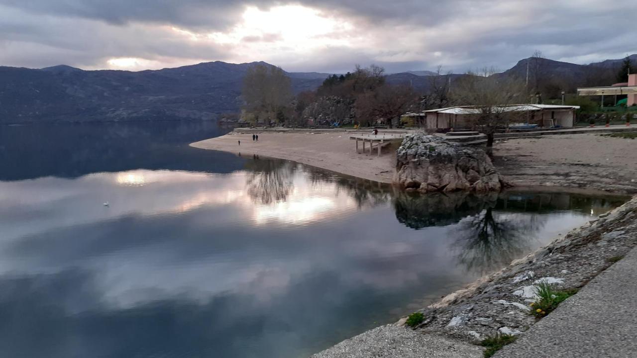Mark'S Palace Niksic Luaran gambar